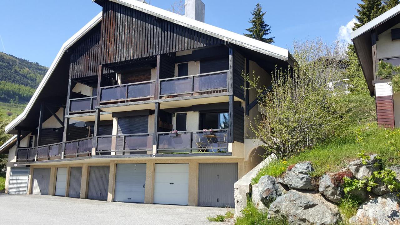 Le Skidoux Huez Kültér fotó